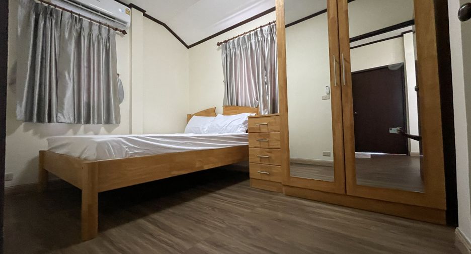 For rent 3 bed villa in Na Jomtien, Pattaya
