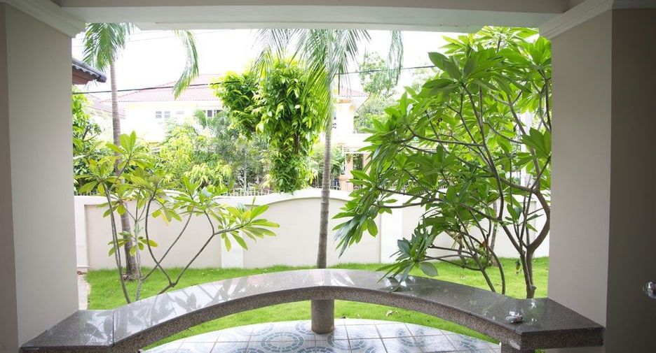 For rent 4 Beds house in Min Buri, Bangkok