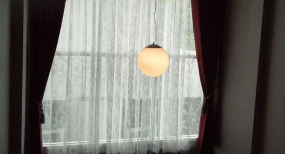 Haus zur Miete mit 2 Zimmer in Huai Khwang, Bangkok