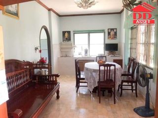For sale 4 bed house in Mueang Phatthalung, Phatthalung