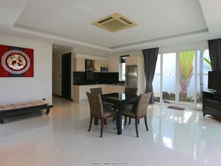 À louer 2 chambres maison à Bang Lamung, Chonburi