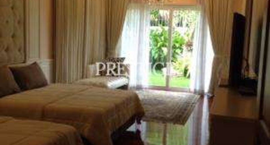 For rent and for sale 6 bed house in Bang Lamung, Chonburi