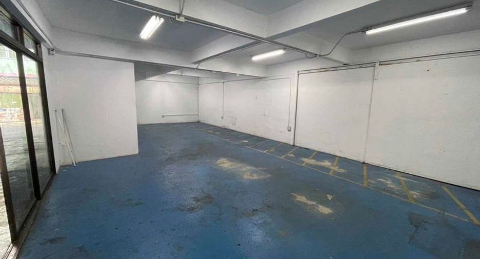 For rent warehouse in Bangkok Yai, Bangkok