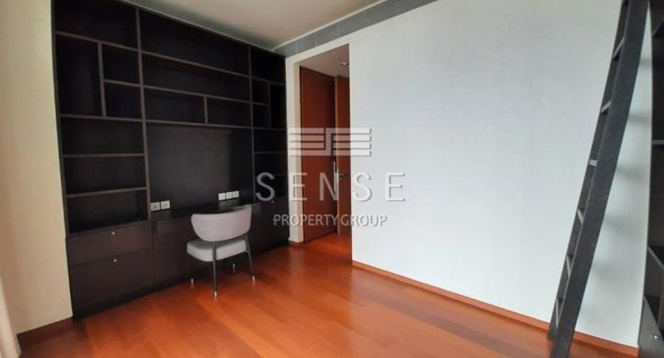 Wohnung zur Miete mit 3 Zimmer in Sathon, Bangkok