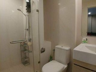 For sale 1 Beds condo in Khlong Toei, Bangkok
