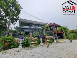 For sale 4 bedrooms house in Sattahip, Chonburi