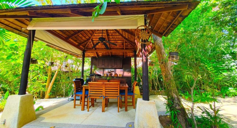 For rent and for sale 3 bedrooms villa in Mueang Phuket, Phuket