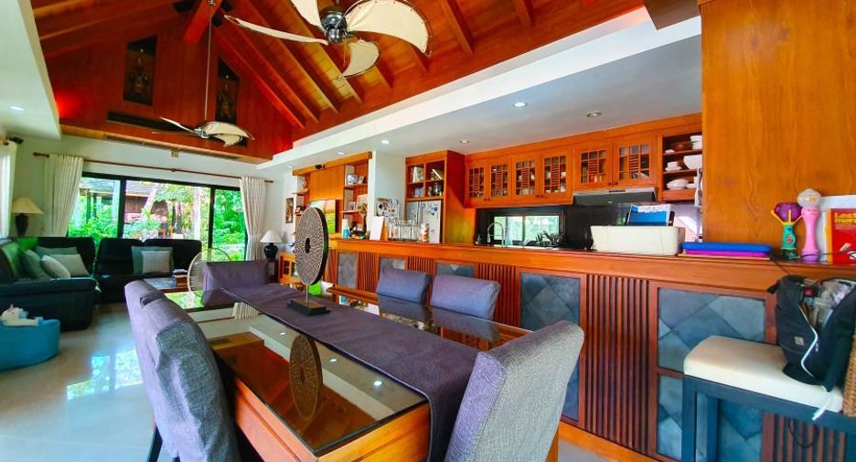 For rent and for sale 3 bedrooms villa in Mueang Phuket, Phuket