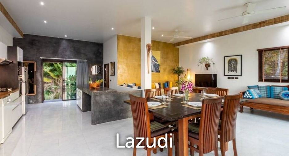 For sale 4 bedrooms villa in Ko Pha-ngan, Surat Thani