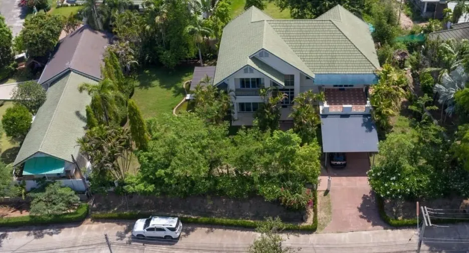 For sale 4 bed house in Hang Dong, Chiang Mai