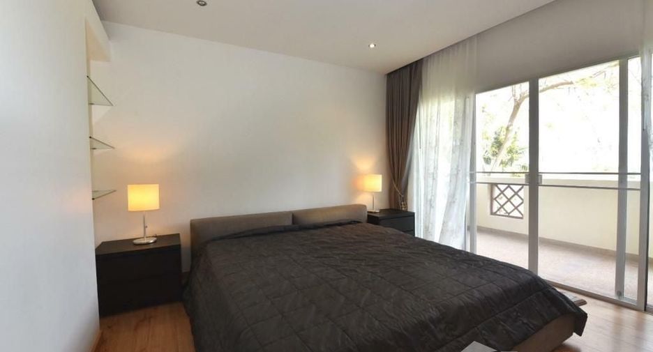 For sale 3 bed condo in Cha Am, Phetchaburi