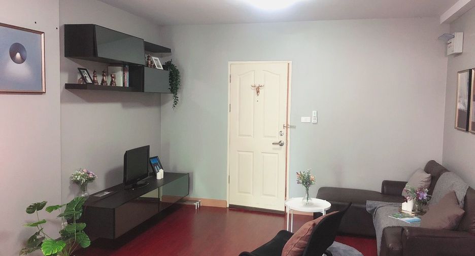 For rent studio condo in Huai Khwang, Bangkok