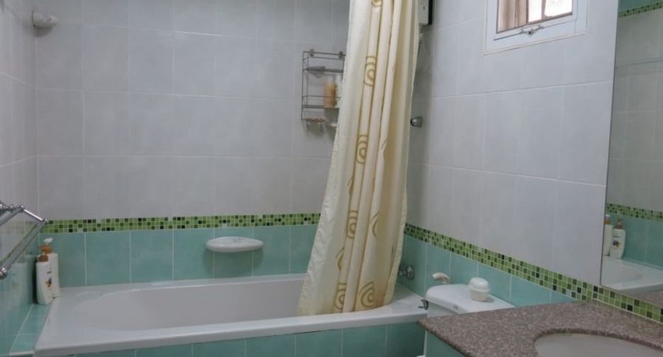 For sale 3 bedrooms house in Doi Saket, Chiang Mai