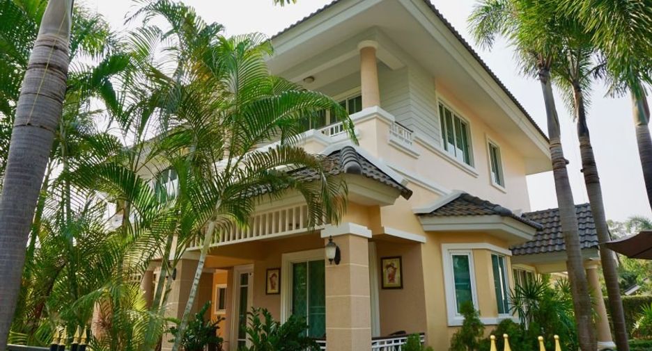 For sale 3 bedrooms house in Doi Saket, Chiang Mai