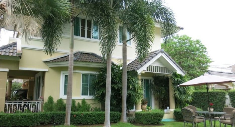 For sale 3 bedrooms house in Doi Saket, Chiang Mai