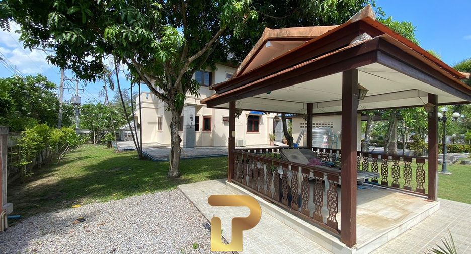For sale 4 bedrooms villa in Hua Hin, Prachuap Khiri Khan
