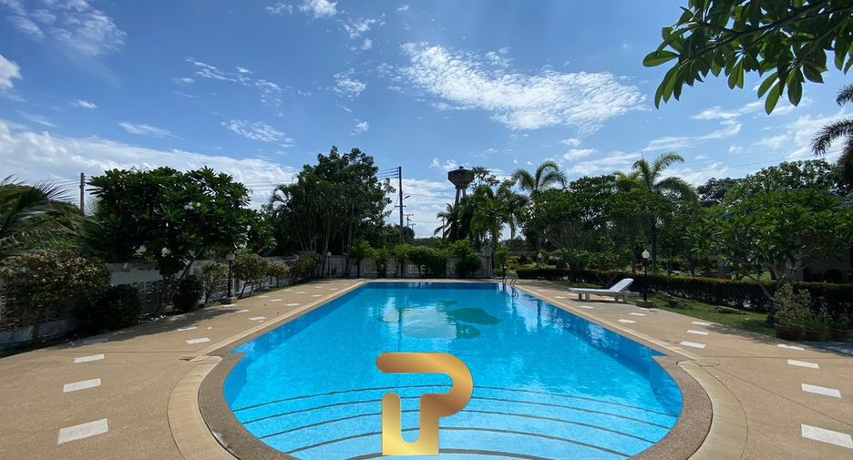 For sale 4 bedrooms villa in Hua Hin, Prachuap Khiri Khan