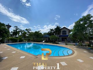 For sale 4 bedrooms villa in Hua Hin, Prachuap Khiri Khan