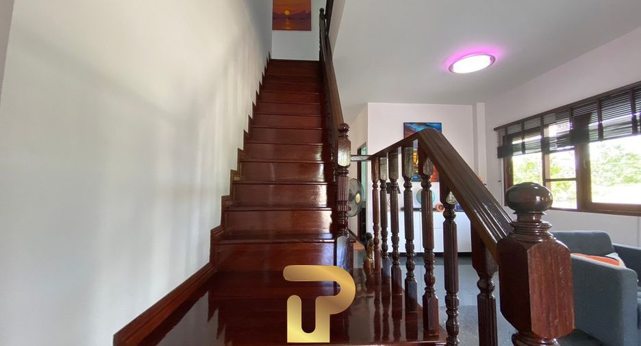 For sale 4 bedrooms villa in Hua Hin, Prachuap Khiri Khan