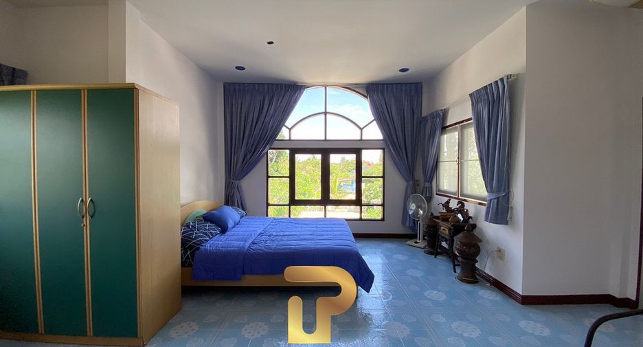For sale 4 bedrooms villa in Hua Hin, Prachuap Khiri Khan