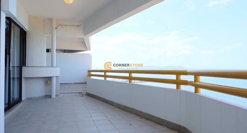 Condo en alquiler y en venta de 3 habitaciones en Sattahip, Chonburi