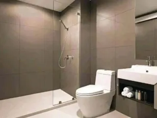 For rent 2 bed condo in Watthana, Bangkok