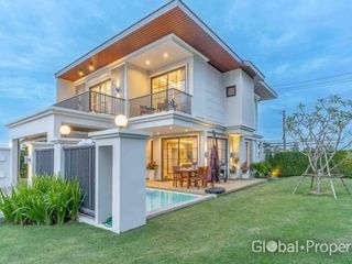 For sale 4 bedrooms house in Bang Lamung, Chonburi