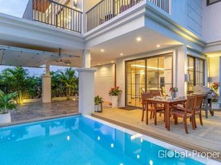 For sale 4 bedrooms house in Bang Lamung, Chonburi