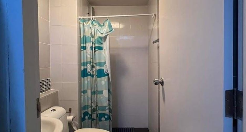 For rent 1 bed condo in Lat Krabang, Bangkok