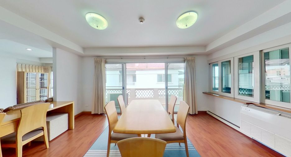 For rent 3 Beds apartment in Suan Luang, Bangkok