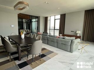À vendre 3 chambres condo à Watthana, Bangkok