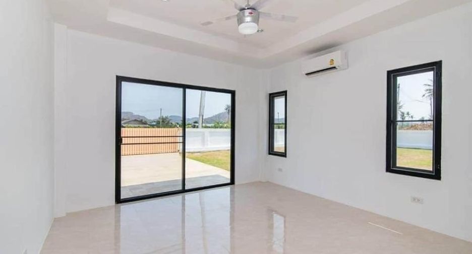 À vendre 2 chambres maison à Pran Buri, Prachuap Khiri Khan