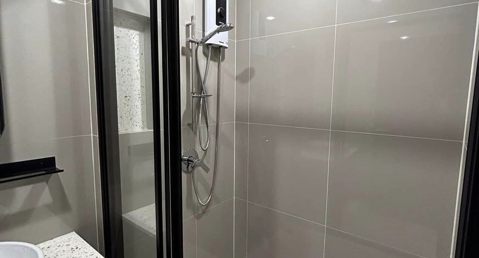 For rent 1 Beds condo in Huai Khwang, Bangkok