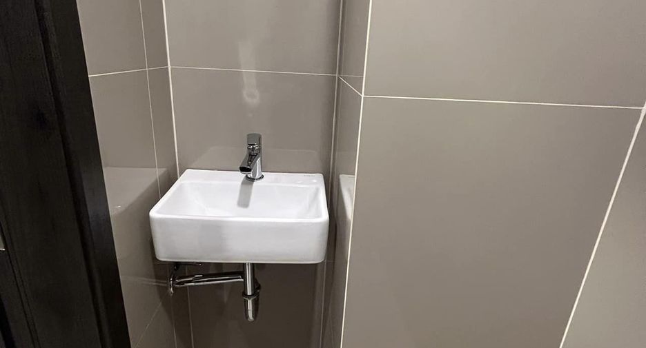 For rent 1 Beds condo in Huai Khwang, Bangkok