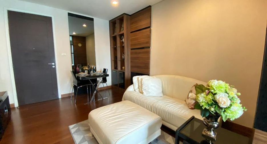 For sale and for rent studio condo in Watthana, Bangkok