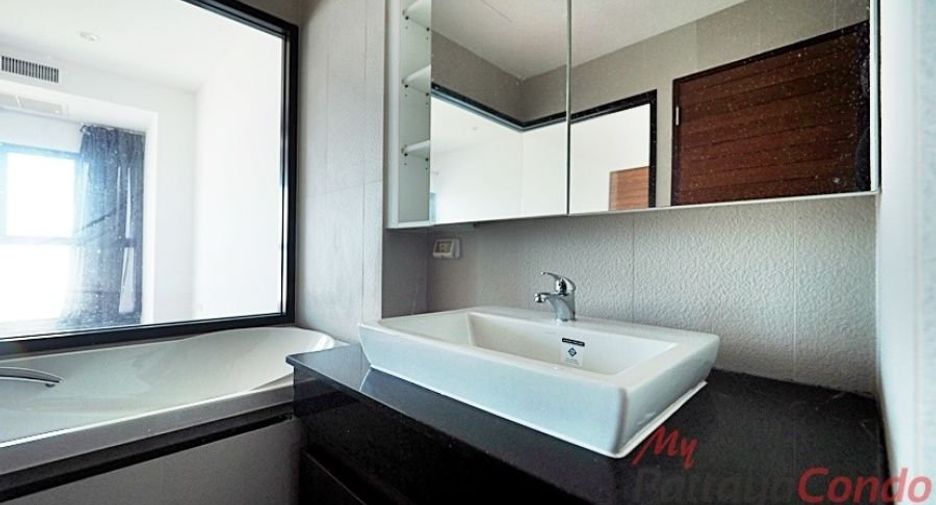 For sale 2 bedrooms condo in Bang Lamung, Chonburi