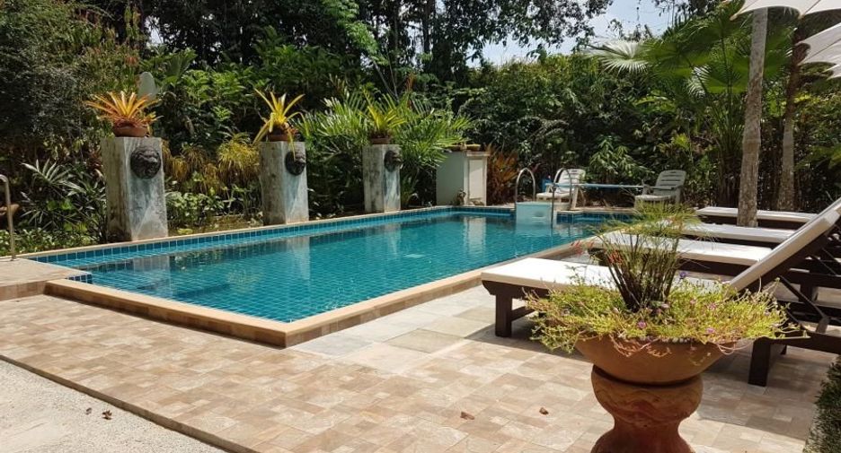 For sale 6 bed villa in Mueang Krabi, Krabi