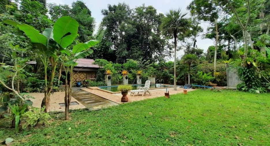 For sale 6 bed villa in Mueang Krabi, Krabi