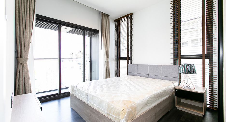 For rent 1 bed condo in Huai Khwang, Bangkok