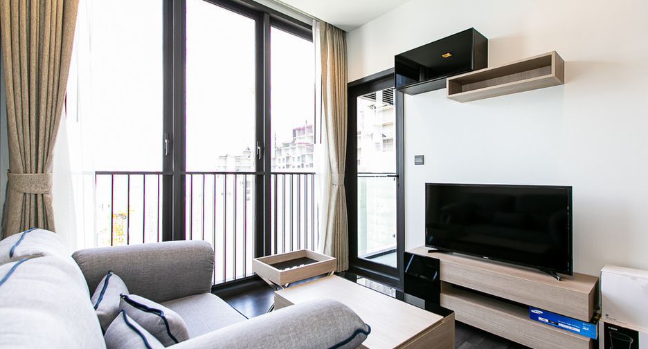 For rent 1 bed condo in Huai Khwang, Bangkok