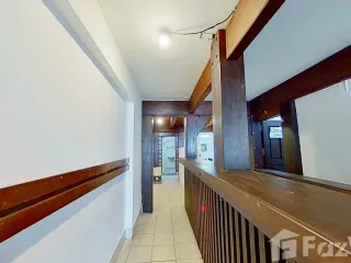 For sale 4 Beds townhouse in Mueang Chiang Mai, Chiang Mai
