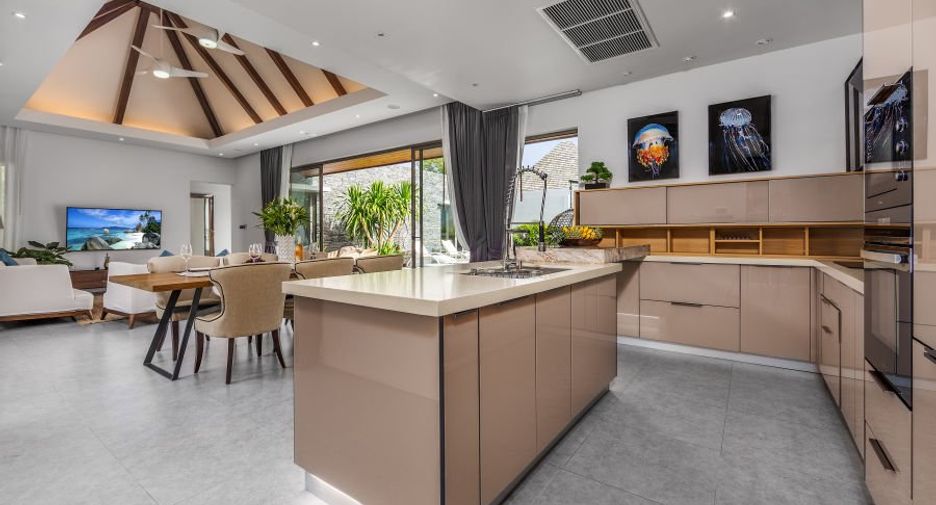 For rent and for sale 3 bedrooms villa in Thalang, Phuket