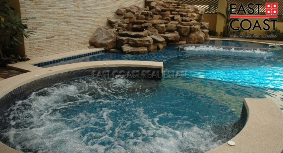 For sale 2 bedrooms condo in Bang Lamung, Chonburi