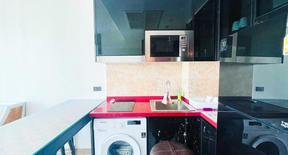 For sale 1 bed condo in Bang Lamung, Chonburi