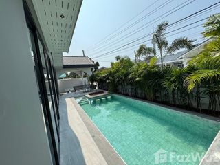 For sale 4 Beds villa in Pratumnak, Pattaya