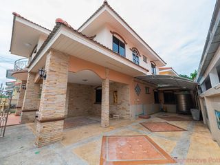 For sale 5 bed house in North Pattaya, Pattaya