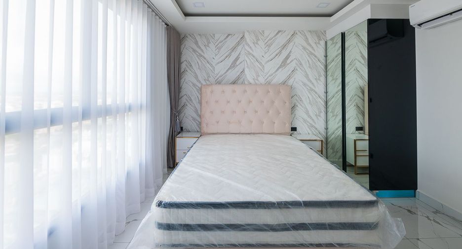 À vendre 2 chambres condo à South Pattaya, Pattaya