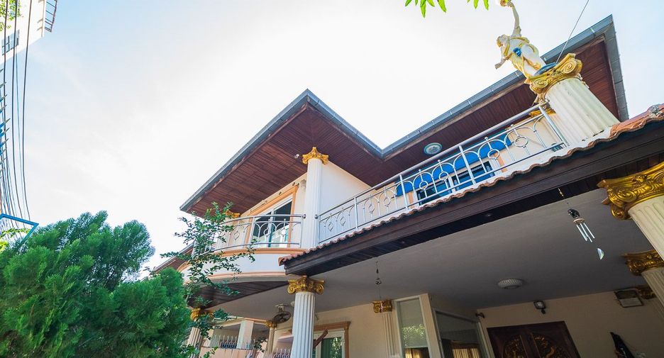 For sale 4 bed house in North Pattaya, Pattaya