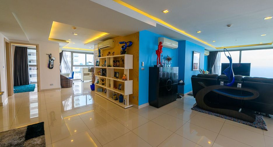 For rent 2 Beds condo in North Pattaya, Pattaya
