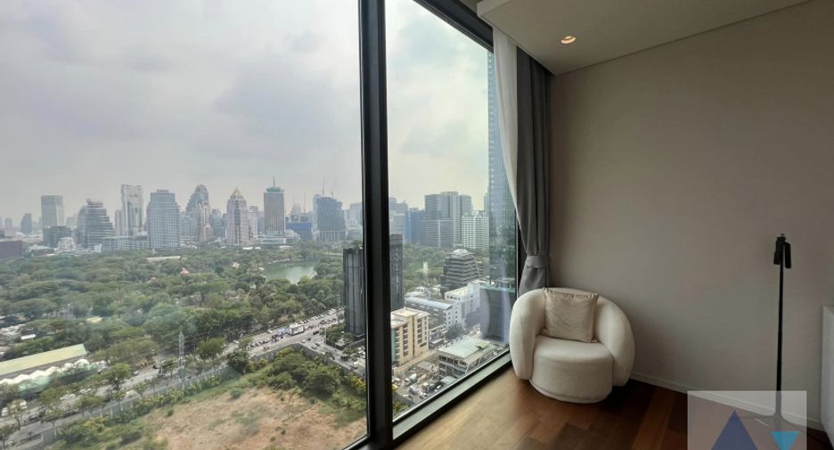 For rent and for sale 5 bed condo in Pathum Wan, Bangkok